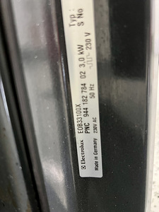Müüa kvaliteetne kasutatud ahi Electrolux EOB33100x (5 foto / 5)