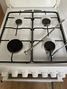 Electrolux gaasipliit elektriahjuga (2 foto / 5)