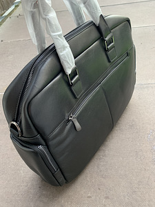 Absoluutselt uus kott Hugo Boss (3 foto / 10)