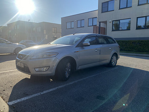 Ford Mondeo Titanium (2 фото из 8)