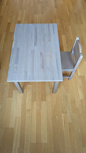 Laste laud ja tool IKEA (1 foto / 4)
