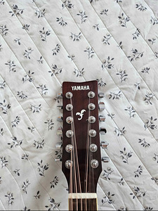 Гитара Yamaha FG 820-12 (5 фото из 5)