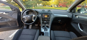 Ford Mondeo (7 фото из 14)