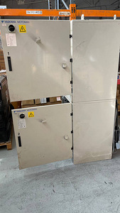 YASKAWA MOTOMAN control cabinet (4 foto / 10)