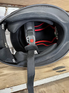 Mootorratta kiiver AGV Grid XL (61/62) (7 foto / 7)