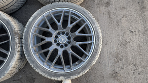 Veljed R-19 + Michelin Pilot Alpin M+S (5 foto / 7)