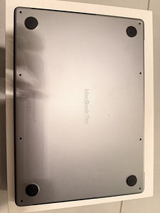 MacBook Pro 14'' M1 2021 Space gray 16GB/512GB (4 foto / 7)