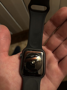 Apple Watch SE 44mm GPS (4 foto / 4)