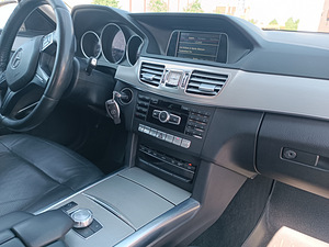 MERCEDES-BENZ E 200 BLUETEC 2014 (3 foto / 13)