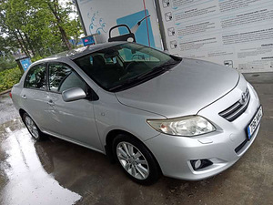 Toyota Corolla Line SE (3 foto / 14)