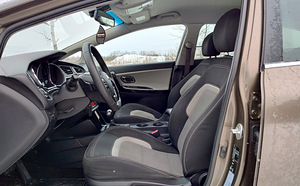 Kia Ceed 1.6 Comfort SE (7 foto / 15)