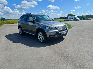 BMW x5 3.0d (1 фото из 7)