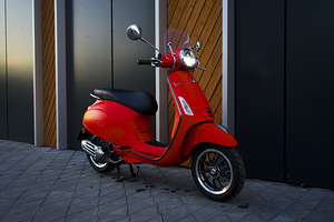 2018 Piaggio Vespa Primavera 50cc (5 foto / 10)