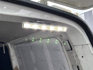 Volkswagen Transporter 1.9TDI 77kw 2005 (13 foto / 13)