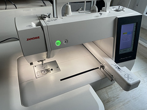 Tikkimismasin Janome MC 500E (1 foto / 4)