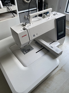 Tikkimismasin Janome MC 500E (3 foto / 4)