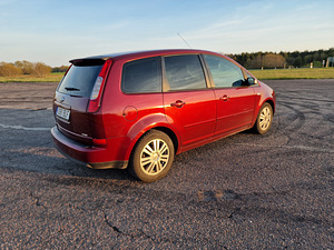 Ford Focus C-Max 1.6 80kW (4 foto / 11)