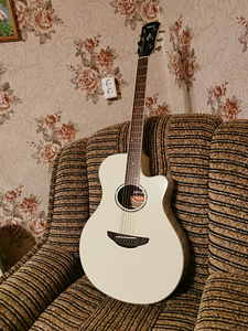Yamaha elektroakustiline kitarr APX600 (2 foto / 5)