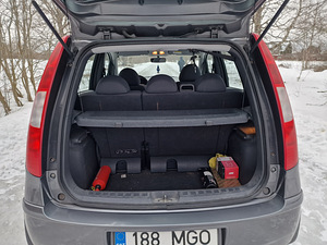 Mitsubishi Colt 1.5 80 kw (14 foto / 15)