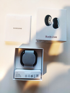 Müüa Samsung Galaxy Buds Live juhtmevabad kõrvaklapid (10 foto / 10)