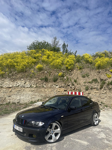 BMW 330d 150kw Individual (1 foto / 12)