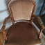 Продаётся антикварное кресло (фото #2)
