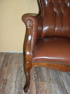 Nahast tugitool (7 foto / 8)