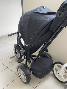 Bentley 6-in-1 Stroller & Trike / Kolmerattaline Jalgrattas (2 foto / 3)