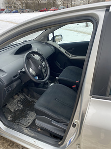 Müüa Toyota (6 foto / 7)