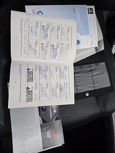 Mitsubishi Outlander 2.0 dizel 123kw (13 фото из 13)