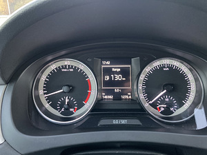 Skoda Rapid 1.6 (12 foto / 13)