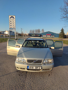 Volvo v70 2.5tdi (1 foto / 11)
