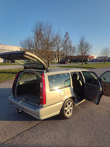 Volvo v70 2.5tdi (5 foto / 11)