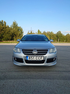 Passat B6 (1 фото из 11)