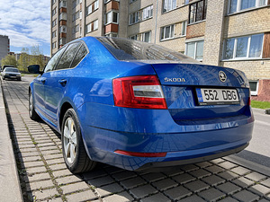 Škoda Octavia Ambition 2019 (6 foto / 15)