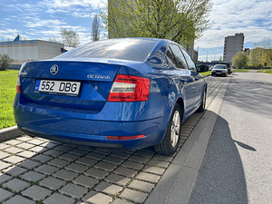 Škoda Octavia Ambition 2019 (7 foto / 15)