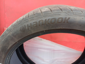 285/35/22 HANKOOK VENTUS S1 Evo3 (3 foto / 4)