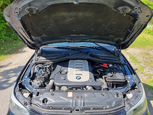 BMW e60 m-pakk 530xd 173kw facelift (5 foto / 10)