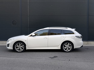 Mazda 6 Luxury Facelift ATM 2.0 114 кВт 2012 (7 фото из 10)