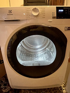 Pesumasin ja kuivati electrolux (3 foto / 4)