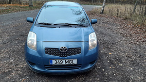 Toyota Yaris 2006 (Тойота Ярис) (2 foto / 15)