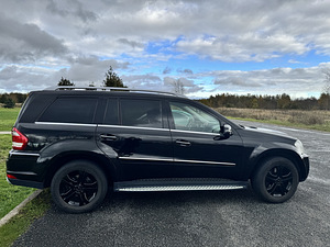 Mercedes Benz GL (5 foto / 15)
