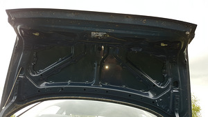 Mitsubishi Galant tagaluuk (pagasnik) (5 foto / 5)