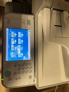 Canon ImageRunner Advance C5030i (2 foto / 2)