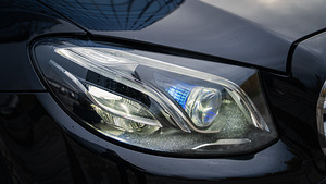 Mercedes Benz e220d 2019 (15 foto / 15)