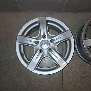 Valuveljed R15 (1 foto / 7)