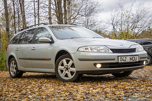 Renault Laguna 1.8 88kW (2 foto / 6)