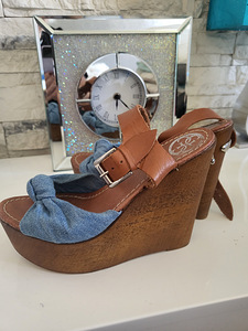 Guess platform 37 (SMART TASUTA) (3 foto / 3)