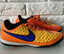 NIKE SHOES 37.5 (dpd free)