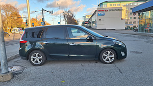 Müük Renault Grand Scenic (3 foto / 12)